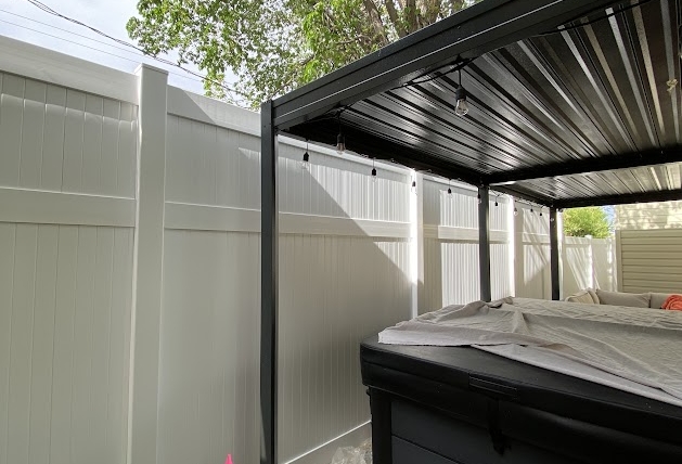 8-foot height heavy-duty security fence Fencing Solution