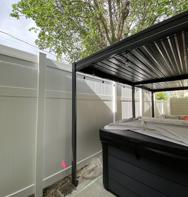 8-foot height heavy-duty security fence Fencing Solution