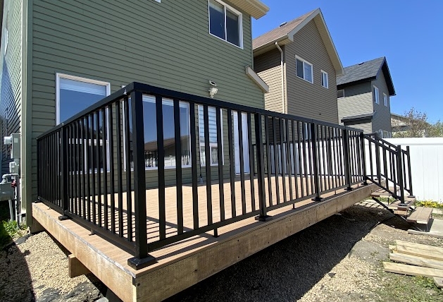 20’x16′ deck