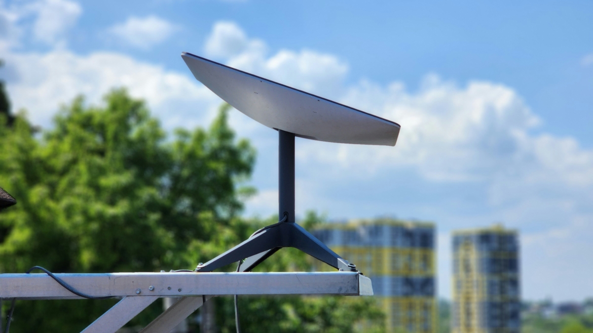 StarLink Fence Mount